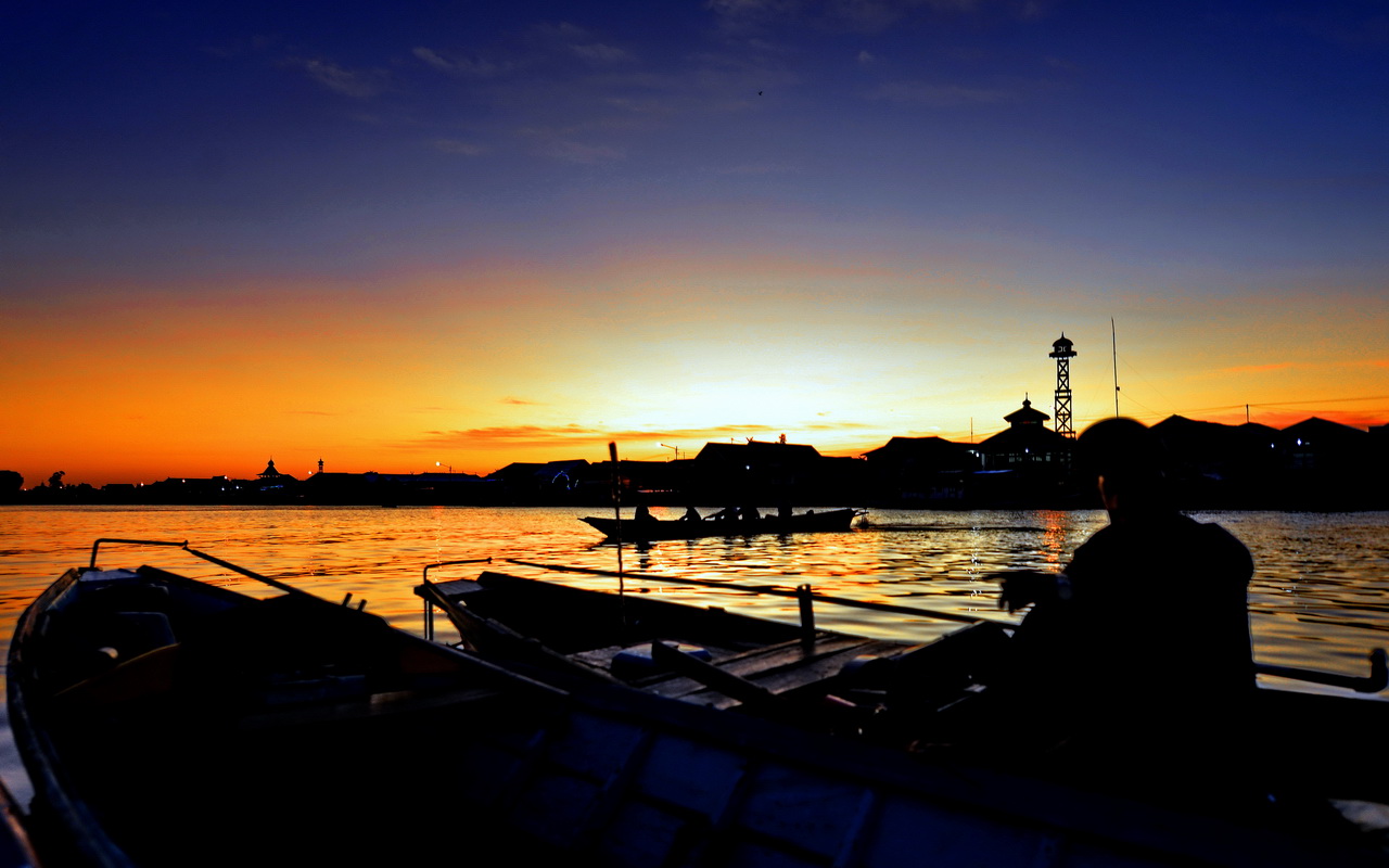 Senja Waterfront City by Immanuel