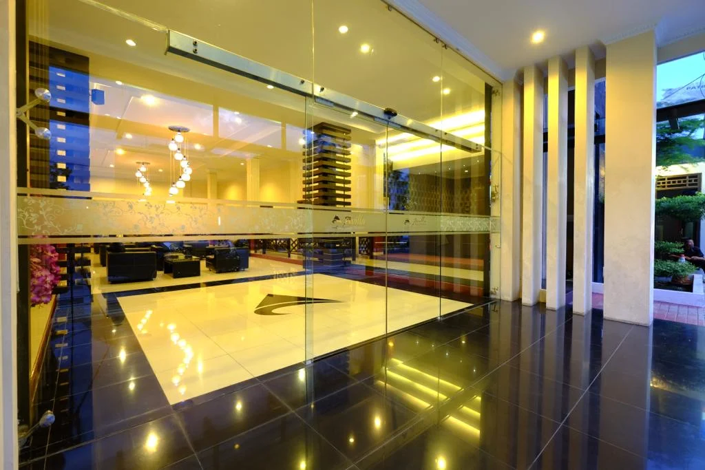 Avilla Hotel Lobby
