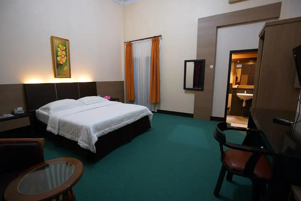 Avilla Hotel Room